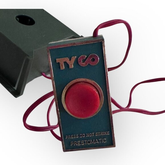 Tyco Prestomatic Steam Whistle Billboard Ad Insert Mechanism Vintage Collectible - Picture 2 of 13